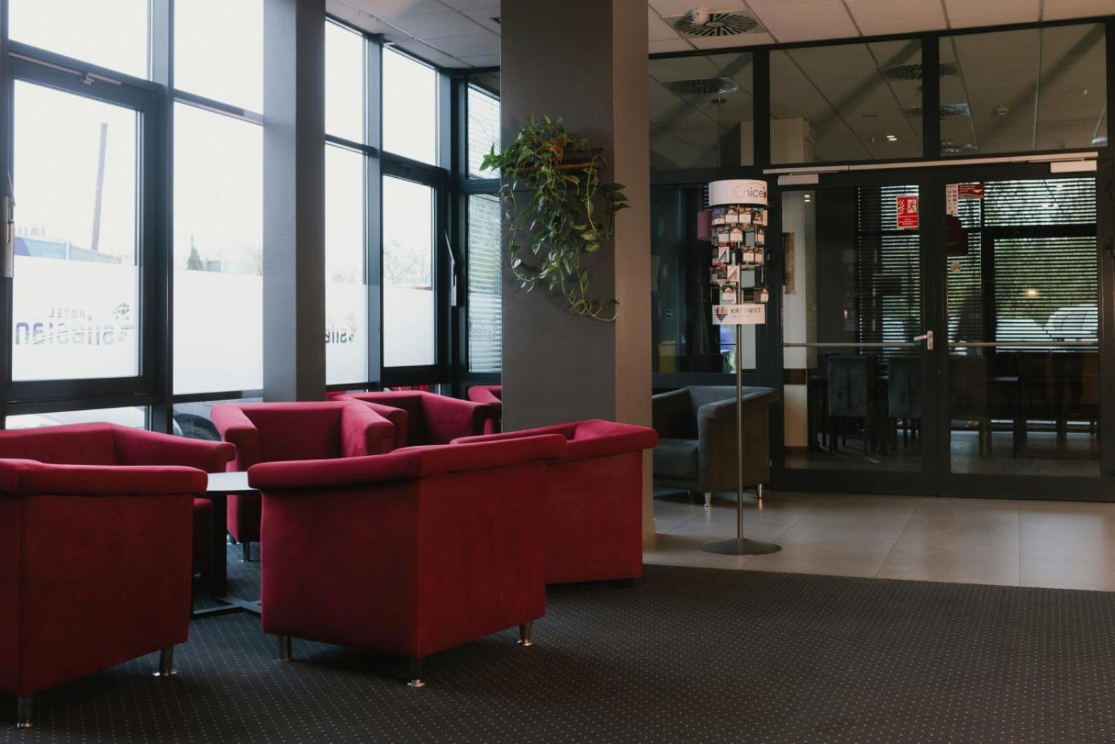 Quality Silesian Hotel Katowice Ngoại thất bức ảnh